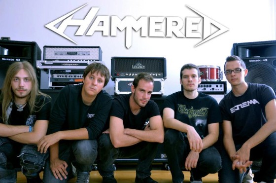 Hammered-band-01